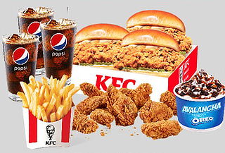 KFC Trio Box Kentucky + Avalancha Oreo