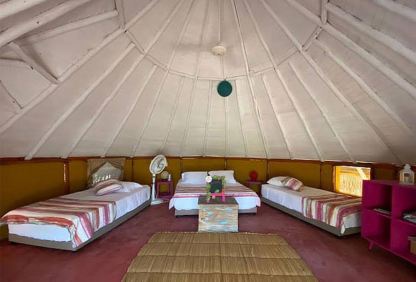 Melgar: Glamping para 2 + Desayuno + Piscina 