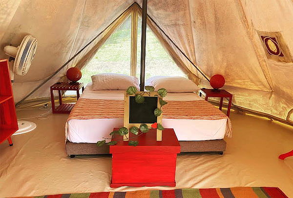 Melgar: Glamping para 2 + Desayuno + Piscina 