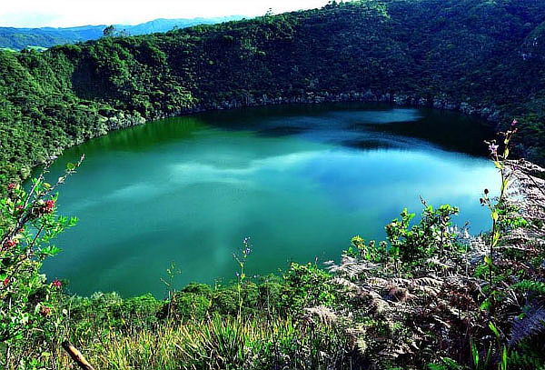 Pasadía en Termales, Guasca y Visita a Guatavita 