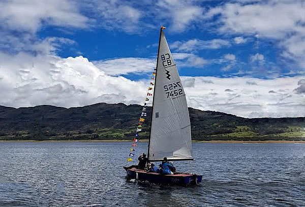 Recorrido para Pareja en Velero embalse Tominé en Guatavita