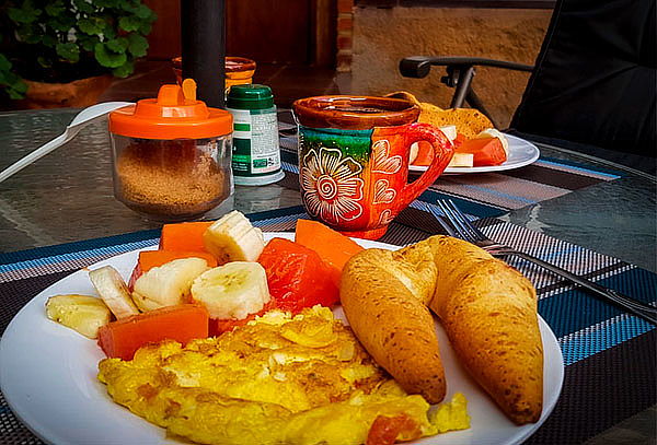 Noche Romántica en Villa de Leyva + Termales +  Desayuno