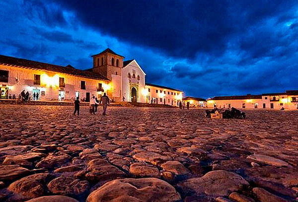 Noche Romántica en Villa de Leyva + Termales +  Desayuno