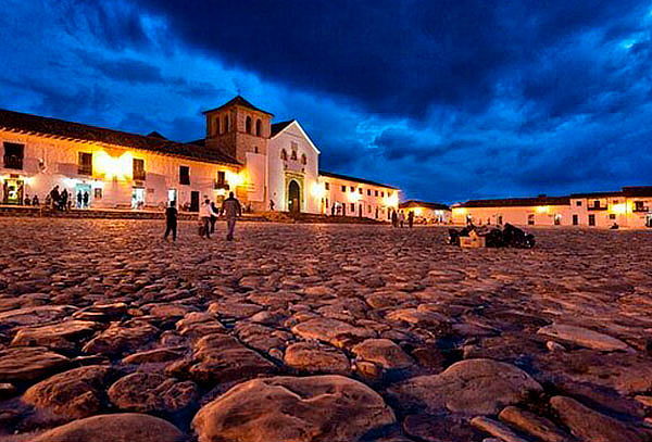 Noche Romántica en Villa de Leyva + Desayuno + Decoración