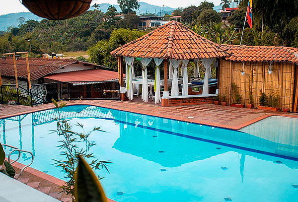 Pasadía con Spa en Pareja en Pereira con Masaje Relajante