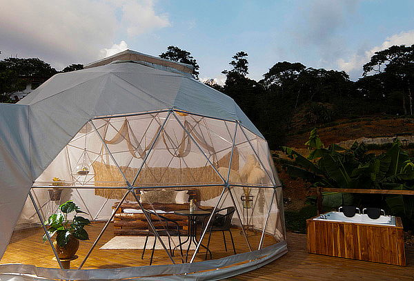 Escapada en Pareja: Glamping + Desayuno + Jacuzzi + Malla 