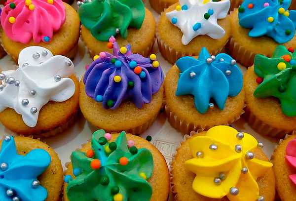 144 Mini Cupcakes Con Tonos a Elección