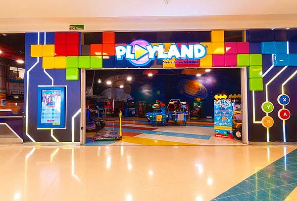 Playland: Tarjeta Verde 2 Horas + Combo 