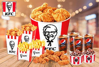 KFC Combo Mega Variedad XL + Avalanchas Oreo