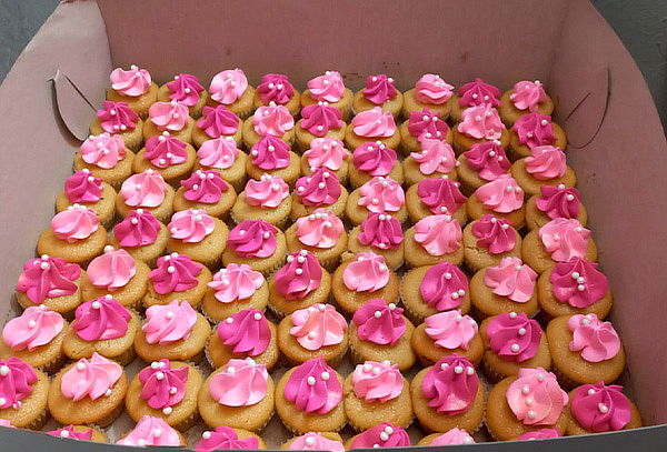 100 Mini Cupcakes Decorados a Domicilio 