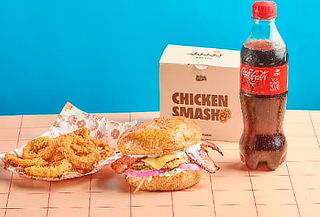 2 Chicken Smash Single + 2 Limonadas + 1 Malteada 