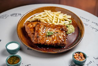 Cena para dos, Plato fuerte + Cóctel