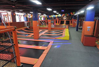 2x1 en Entrada 1 hora de Salto en Dinamik Trampoline Soacha