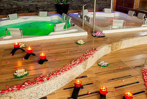 Spa para 2 Amigas con Jacuzzi, Turco, Sauna en Laverdieri