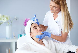 Plasma Facial Rico en Plaquetas Rejuvenecedor 