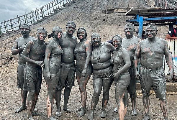 Tour Volcán del Totumo con Transporte + Almuerzo Típico