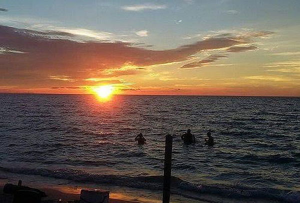 Plan Atardecer en Playa Blanca + Actividad Plancton Luminoso