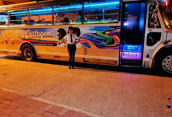 Rumba en Bus Limochiva en Centro Histórico de Cartagena