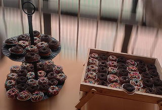 50, 75, 100 o 150 Mini Donas