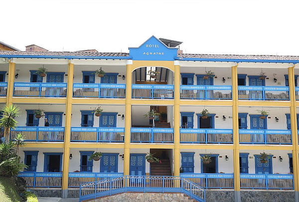 Cocorná Hotel Aguatur: Alojamiento + Alimentación Full