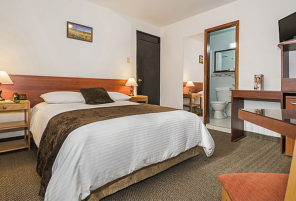 Para DOS Noche Romántica en Hotel el Campín