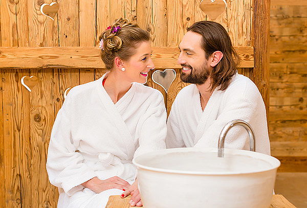Sesión de Spa para 2 con Masaje Relajante, Sauna y Bebida