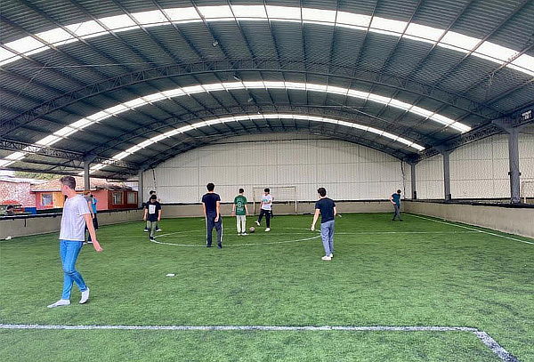 1 Hora de Fútbol en Cancha Sintética Cubierta en Chía 