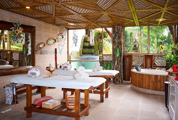 Tarde de Spa con Almuerzo + Masaje en La Mesa Cundinamarca