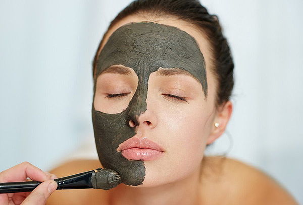 Tratamiento Dermoestético Facial en Unilago
