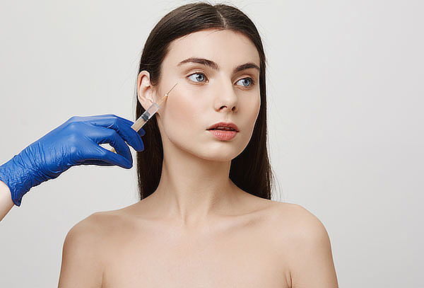 1 Sesión de Plasma Rico en Plaquetas + Microdermoabrasión