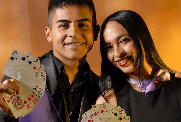 40 Minutos Show Mágico Musical con Técnicas Cartomagia 