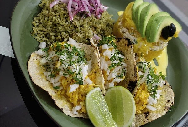 Comida tipo Buffet para 20 personas  a domicilio o retiro