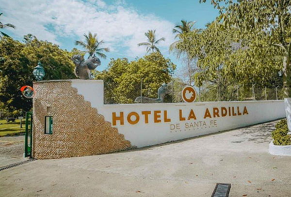 Hotel La Ardilla de Santa Fe: Hospedaje para 2 + Desayuno