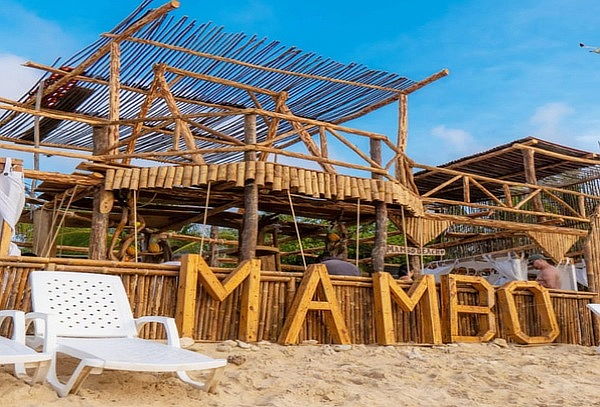Barú con Almuerzo en Beach Club Semiprivado.