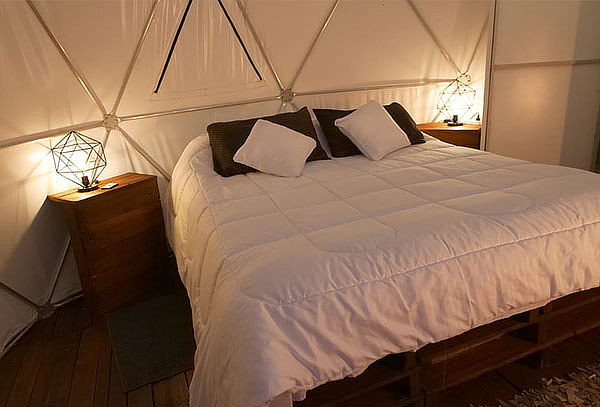 1 Noche en Glamping para 2 + Desayuno en la Calera 