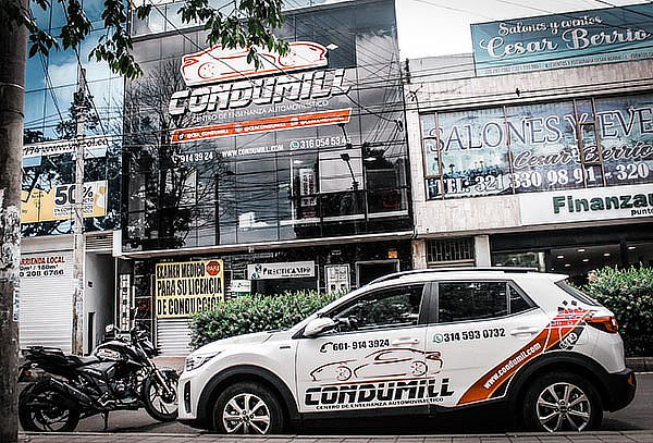 Curso de Conducción de Moto, Automóvil o Público + Examen 