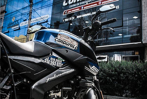 Curso de Conducción de Moto, Automóvil o Público + Examen 
