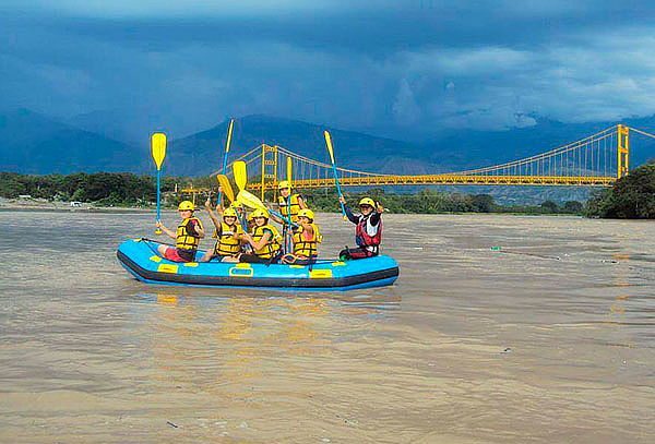 Bote Paseo por el Río Cauca - Santa Fe de Antioquia