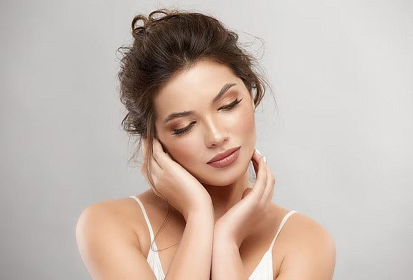 Dermapen + Factores Estimulantes de Colágeno