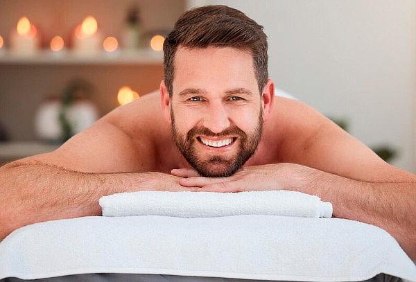 Spa Celebración Padres para 2: Masaje + Turco + Facial