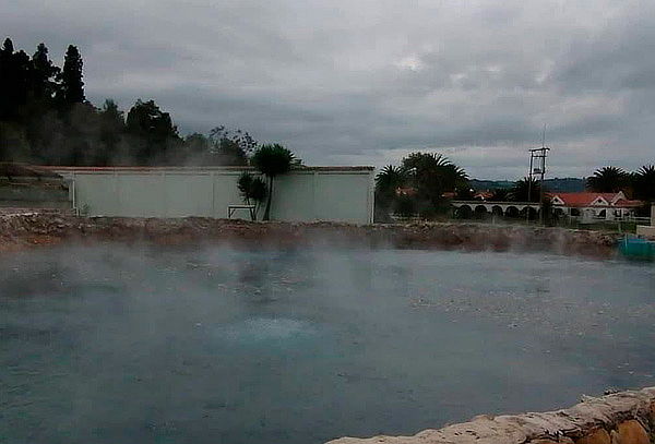 Pasadía en Playa Blanca + Termales de Paipa + Desayuno