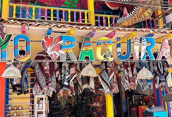 Festival de Cometas en Villa de Leyva + Raquira + Desayuno