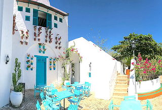 2 Días /1 Noche en Hacienda Nápoles + Santorini Colombiano