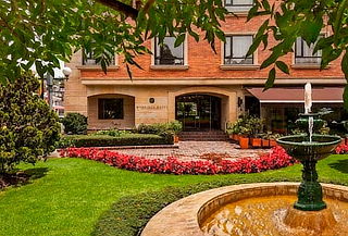 Morrison Zona Rosa: Plan Romántico Junior Suite + Desayuno