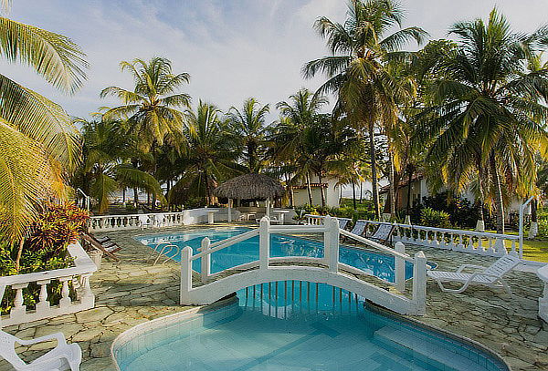 San Bernardo del Viento: Alojamiento + Desayuno + Piscina 