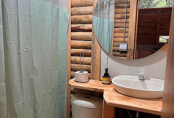 Cabaña Privada en Santa Elena para 2 Personas