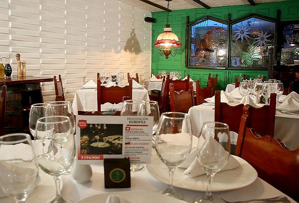 CHALET SUIZO. Cena o Almuerzo para 2 de 3 Tiempos