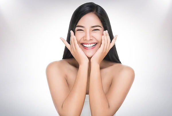 Limpieza Facial con Alta frecuencia + Vaporozono en Marsella