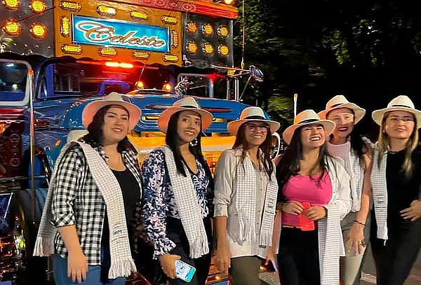 Chiva Rumbera en Medellín 