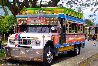 Chiva Rumbera en Medellín 